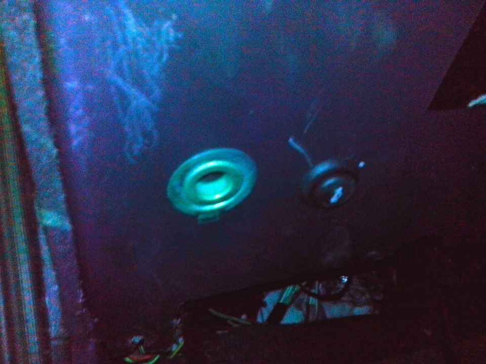 Кнопка багажника — Lada 2115, 1,5 л, 2006 года | электроника | DRIVE2