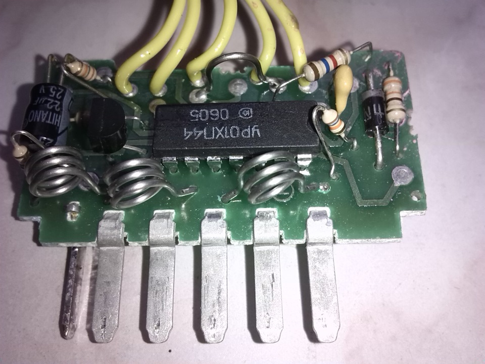 диоды в габаритах — Lada 2114, 1,6 л, 2008 года | электроника | DRIVE2