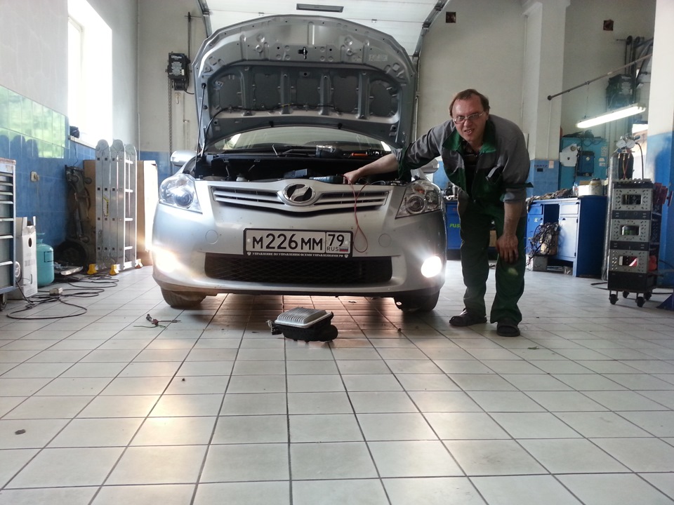 Подключение туманок и замена лампочек на Koito H11 — 1000w. — Toyota ...