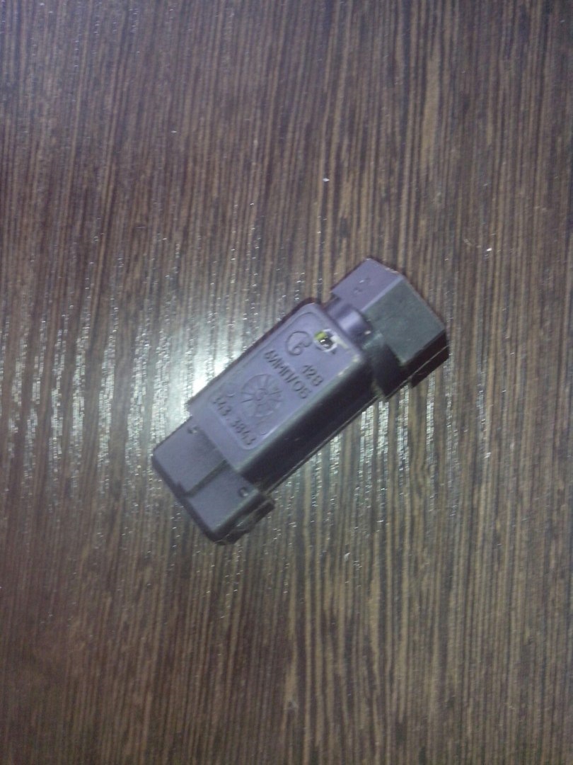 Упала стрелка спидометра. Замена датчика скорости — Lada 2115, 1,5 л ...