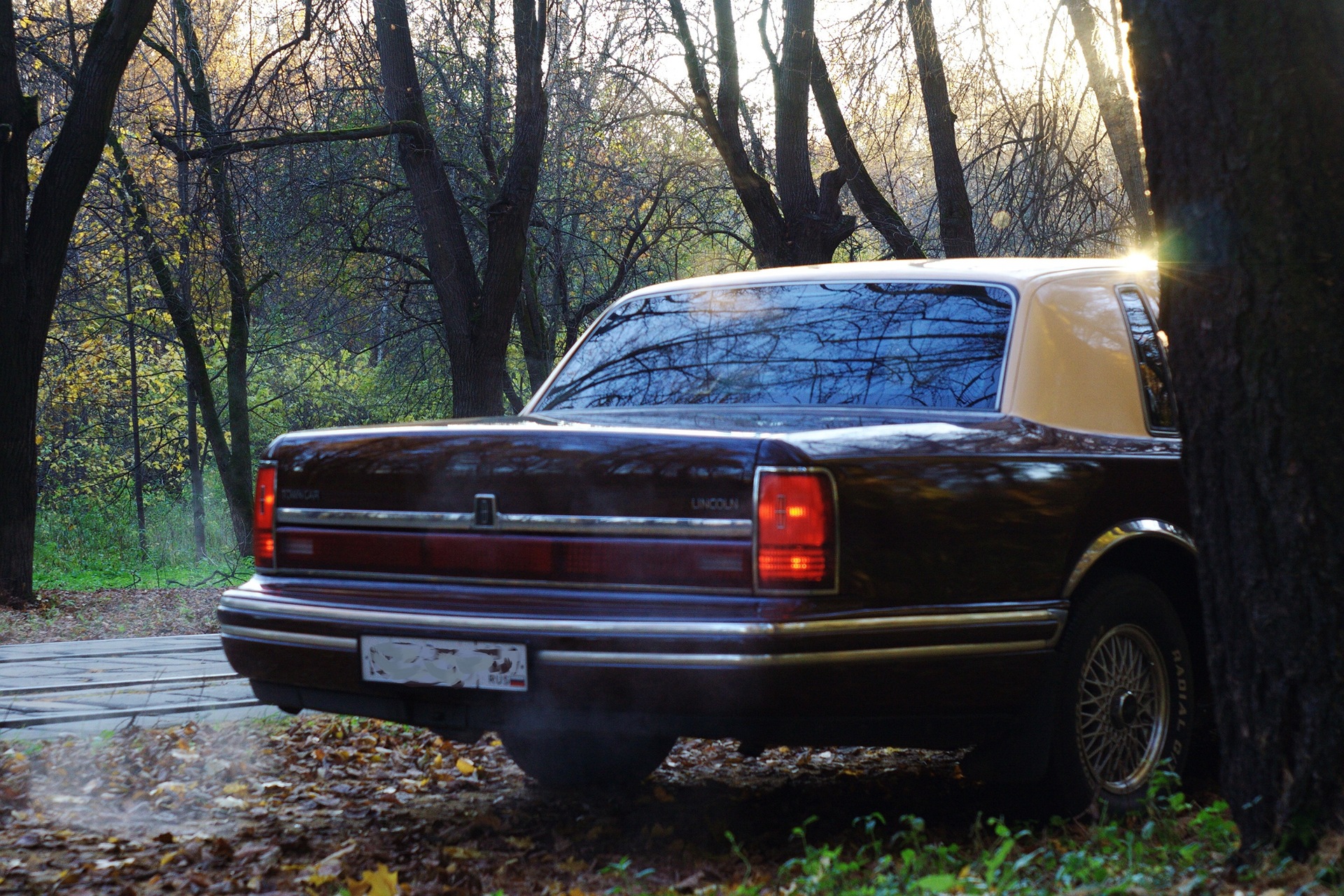 Lincoln Town car mk2