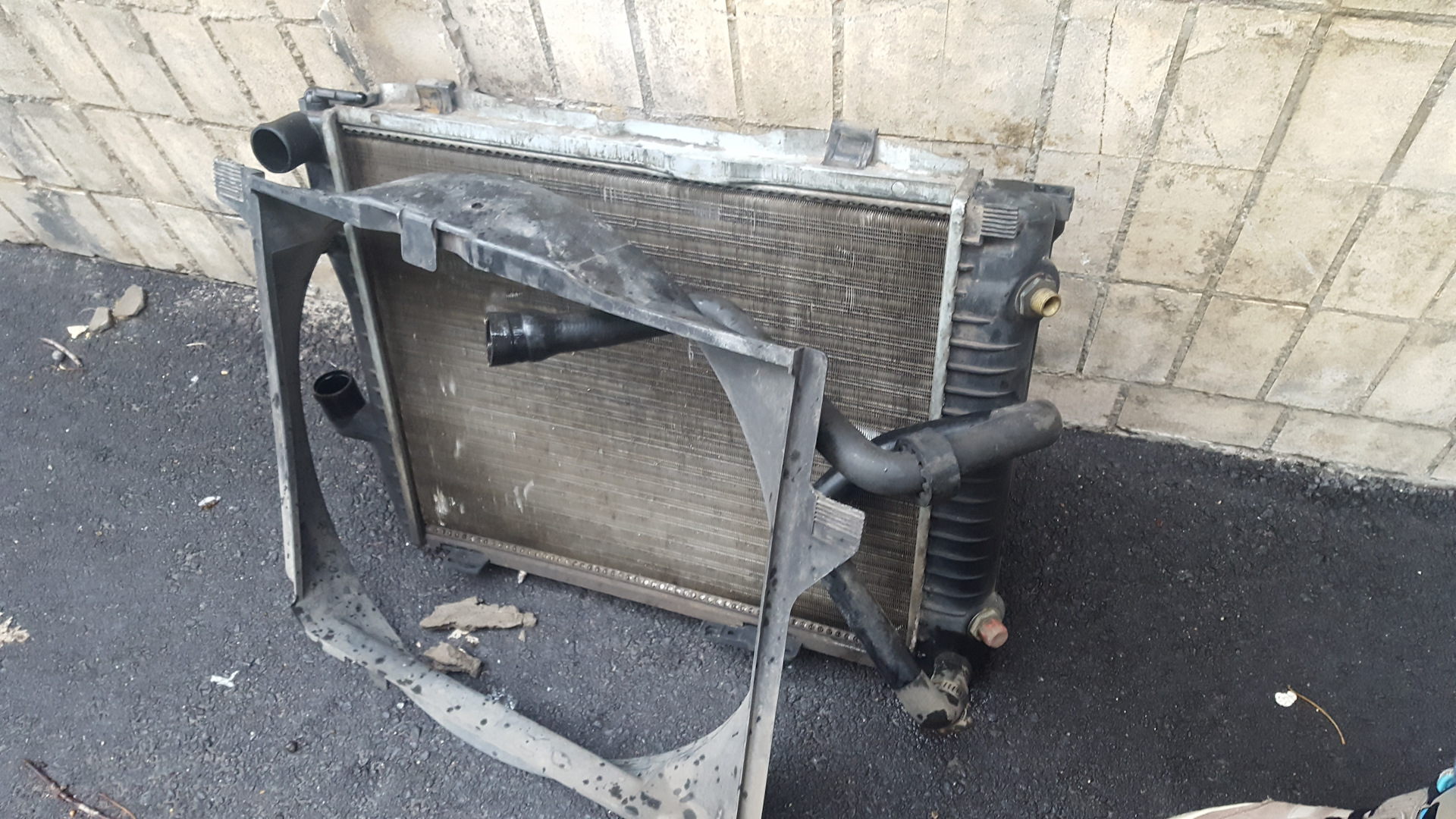 Чистка радиатора — Mercedes-Benz E-Class (W124), 3 л, 1986 года ...