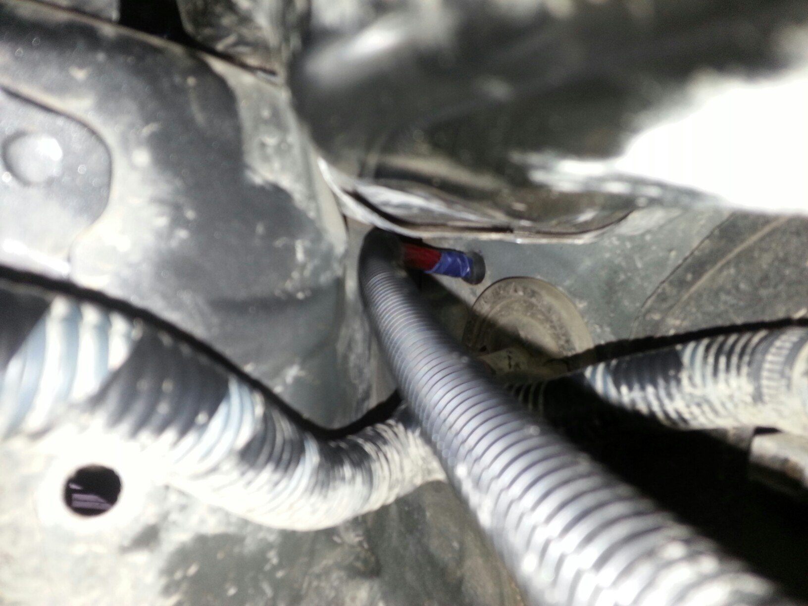 Подключение сабвуфера kicx icq 300ba к штатной магнитоле. — Toyota ...