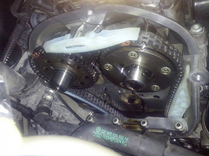 Запчасти на фото: 1K0121109AK. Фото в бортжурнале Volkswagen Tiguan (1G)