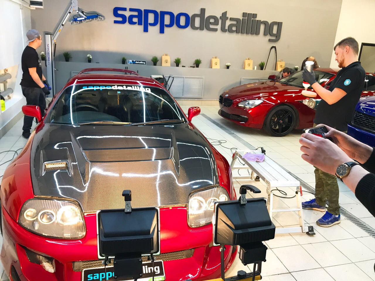 Sappo detailing. Sappo детейлинг. Саппо детейлинг СПБ. Зона отдыха Мастеров саппо детейлинг. Детейлинг кит авто.