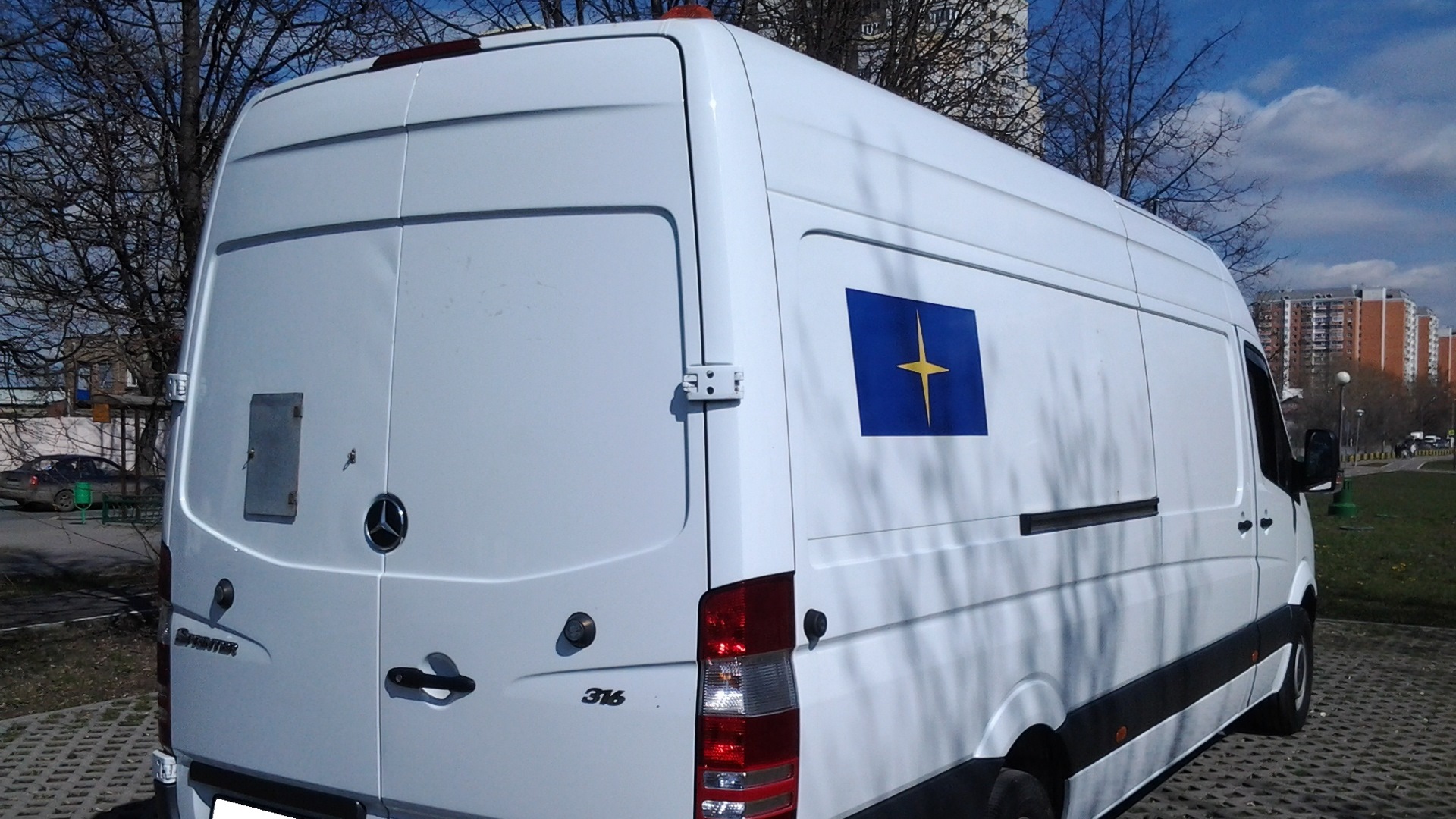 Mercedes-Benz Sprinter (2G) 2.2 дизельный 2012 | 316 CDI STAR JUNGE на  DRIVE2