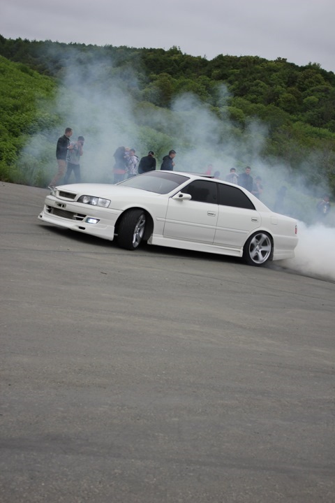 Toyota Chaser дрифт