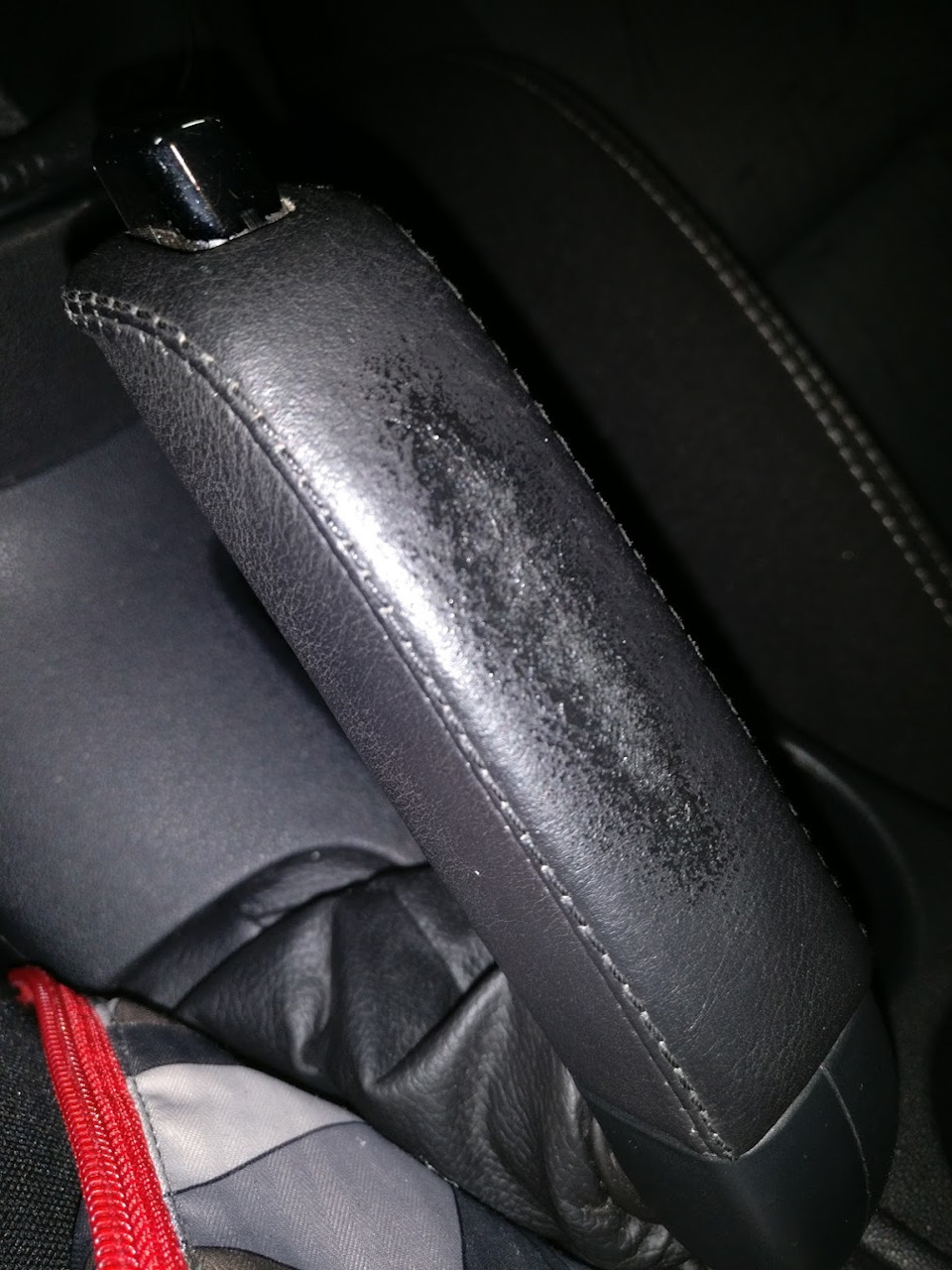 Стерлась кожа на ручнике влажной салфеткой! — Citroen C4 (2G), 1,6 л ...