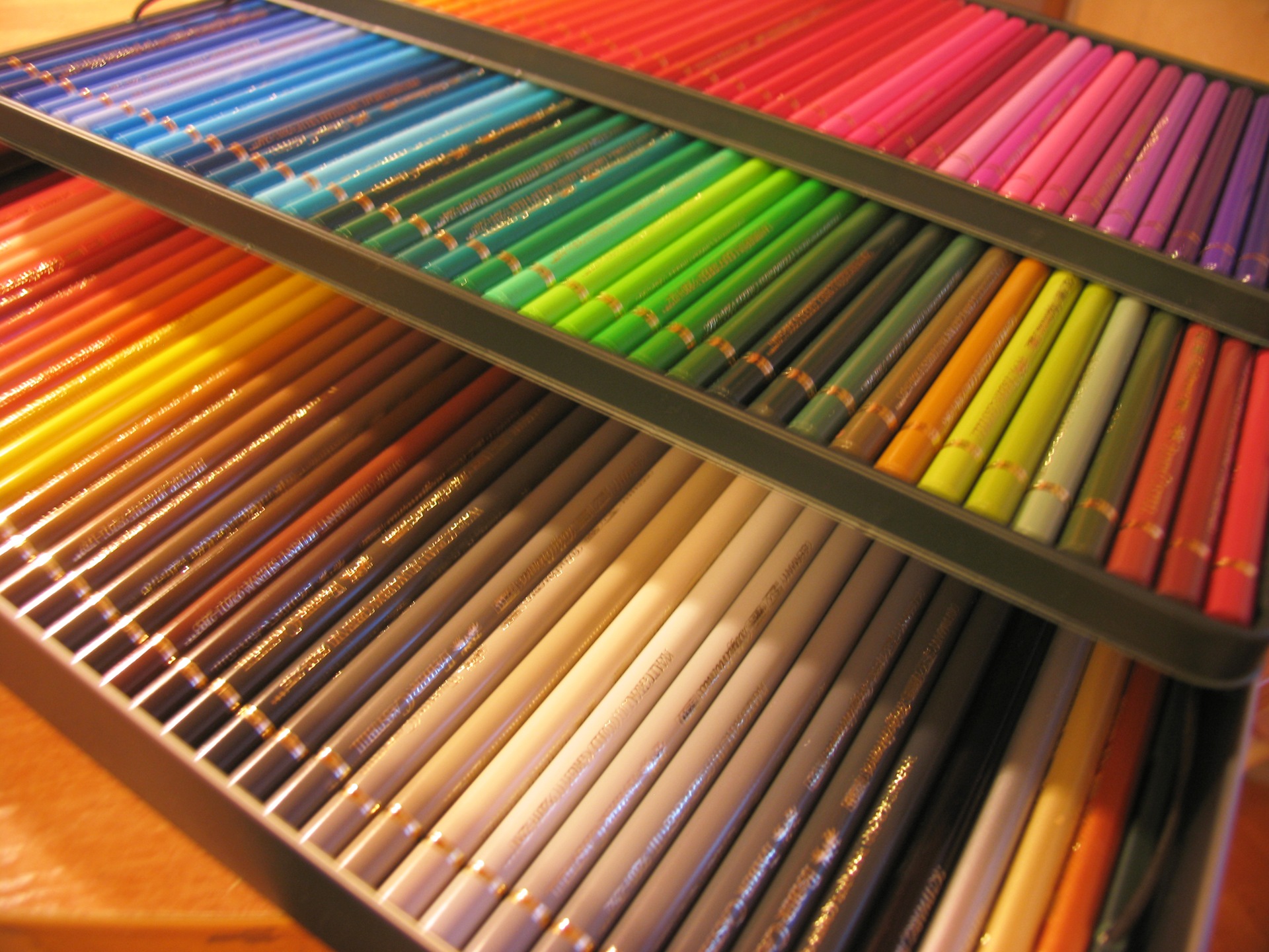 Цветные карандаши 120