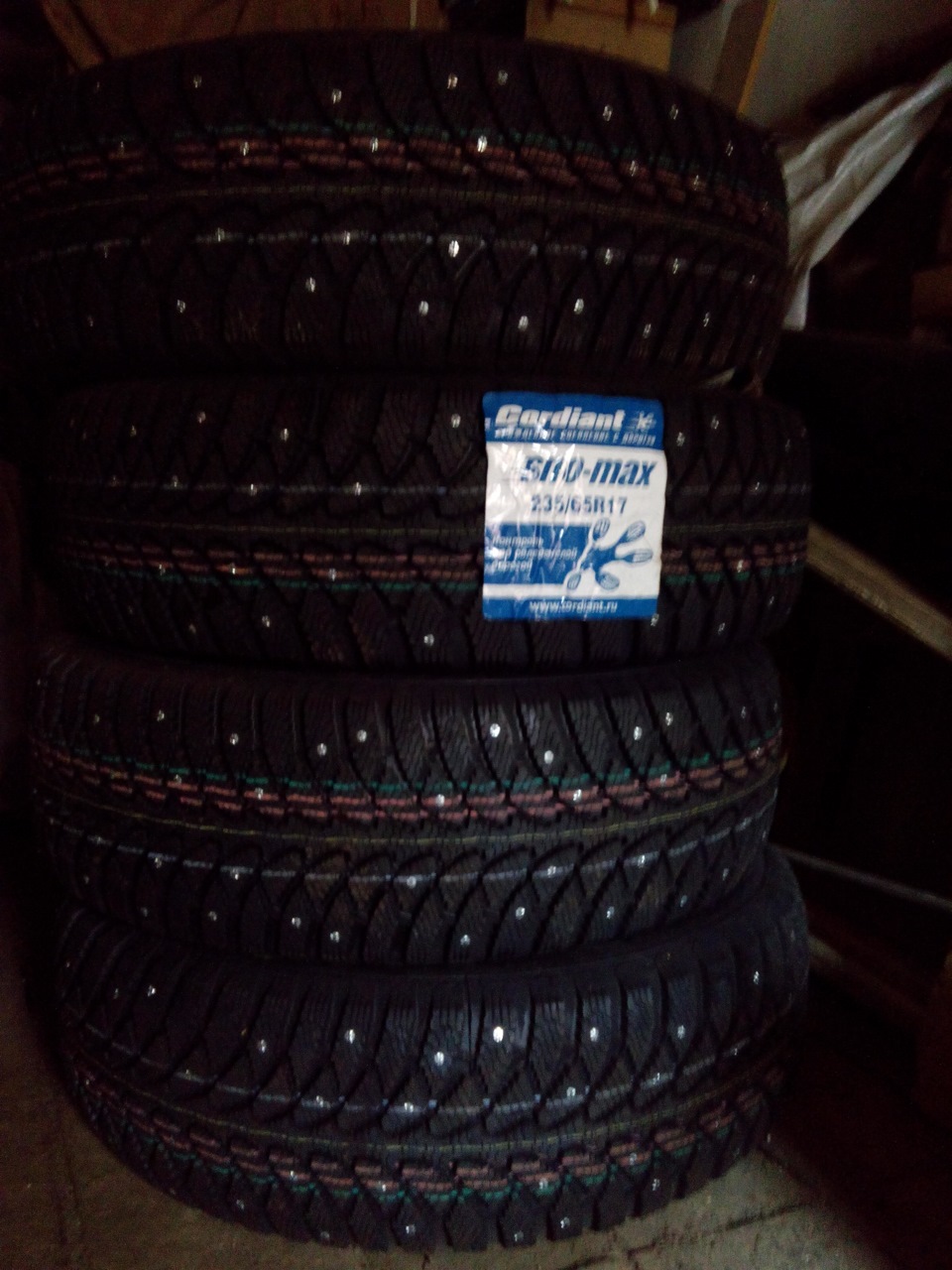 Continental icecontact 2 suv. Cordiant snow cross 2. Cordiant sport-3 ps-2 r17 235 65. 195 55 16 кордиант комфорт 2. кордиант winter drive 2.