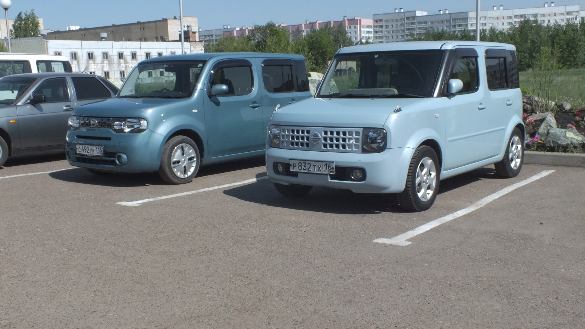 Nissan Cube z12 модель