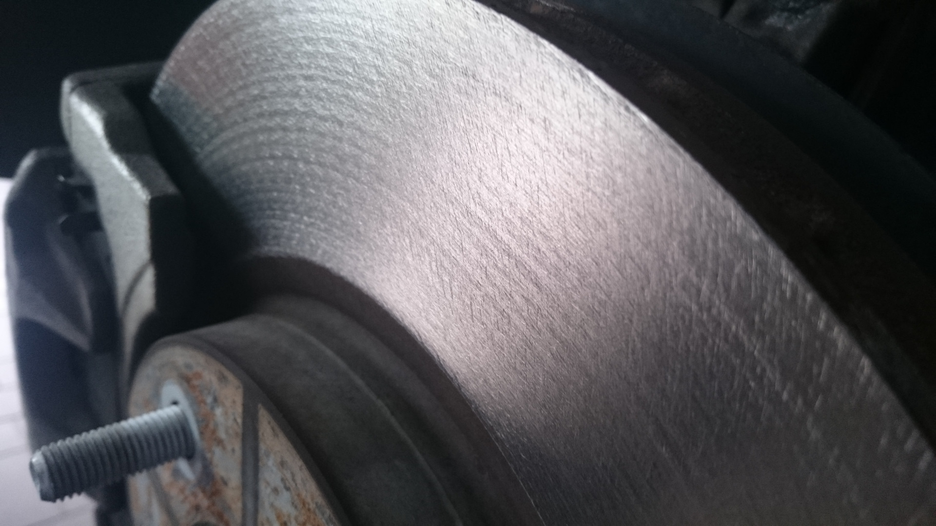 Шлифовка передних тормозных дисков болгаркой — Chrysler Sebring III ...