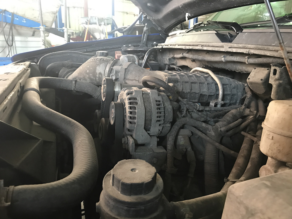 Фото в бортжурнале Cadillac Escalade (3G)