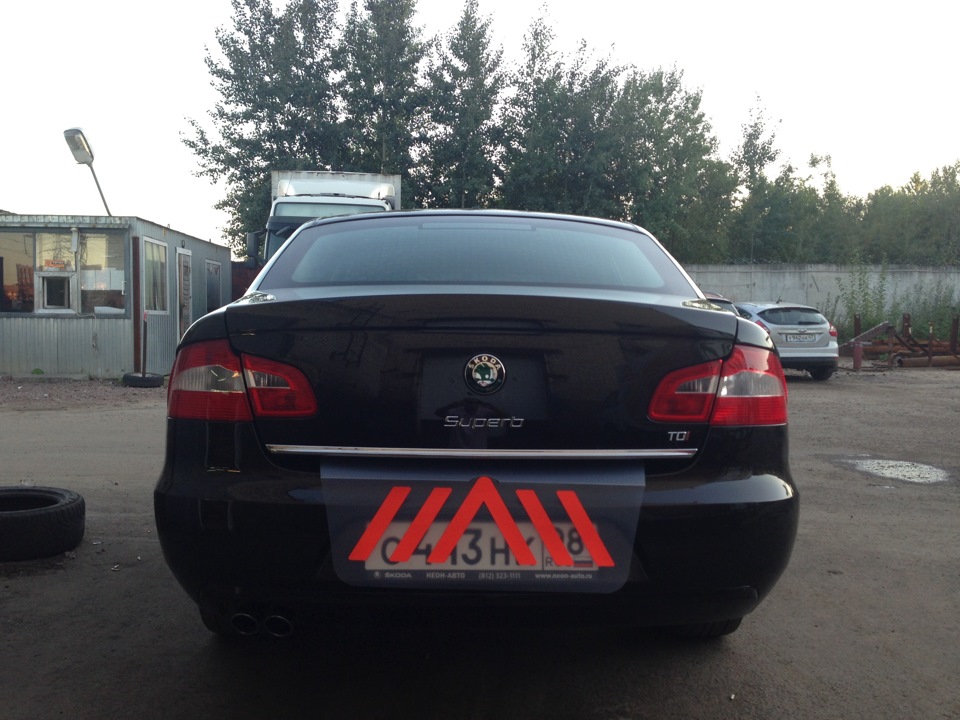 Защитная выкидная пленка заднего бампера — Skoda Superb Mk2, 2 л, 2012 ...