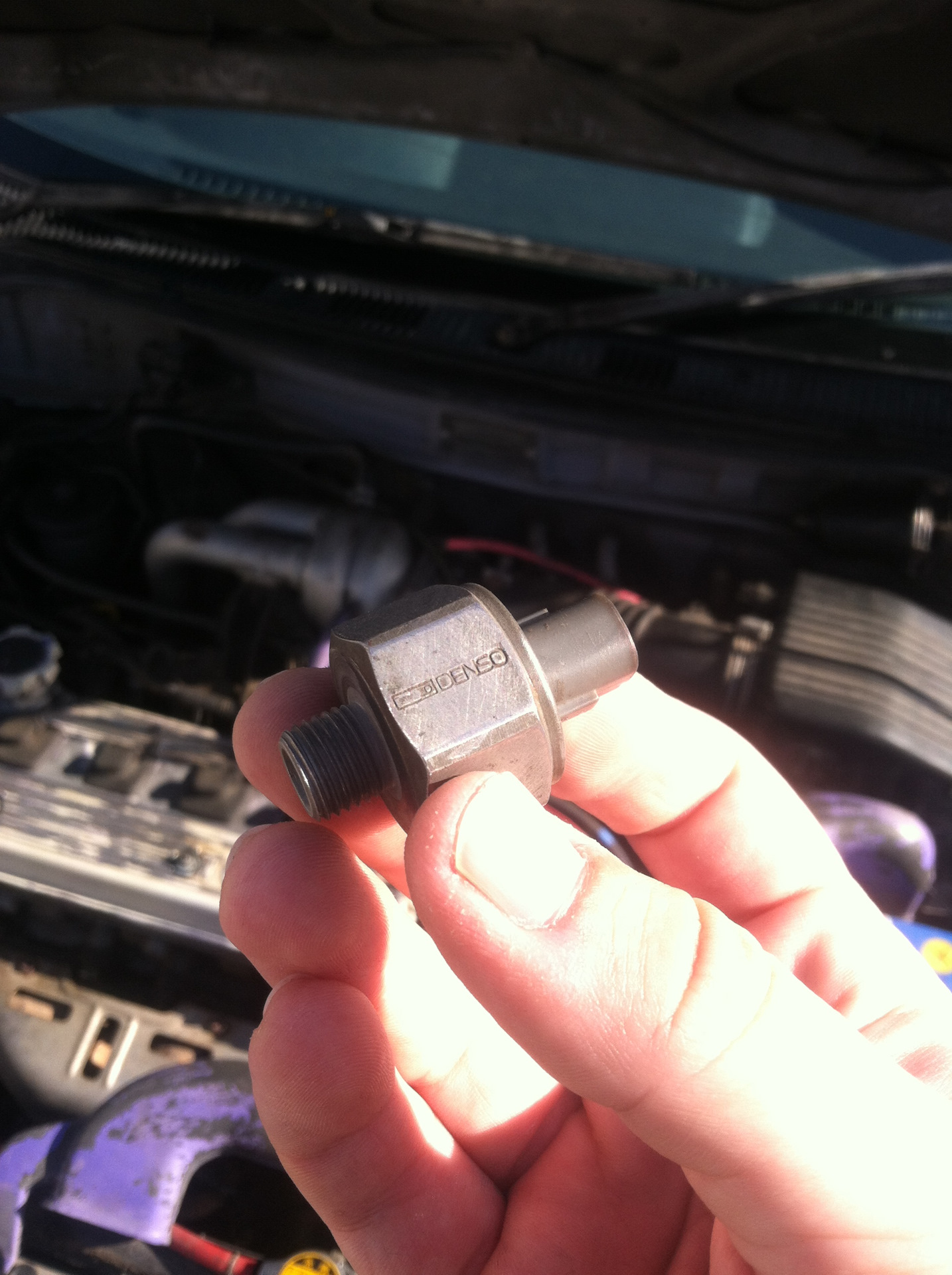 Датчик детонации 1g-fe номер по каталогу. Датчик детонации 1g-fe новый. Датчик детонации тойота старлет. Датчик детонации кариб, спринтер, 95 кузов. Ошибка датчика детонации тойота.