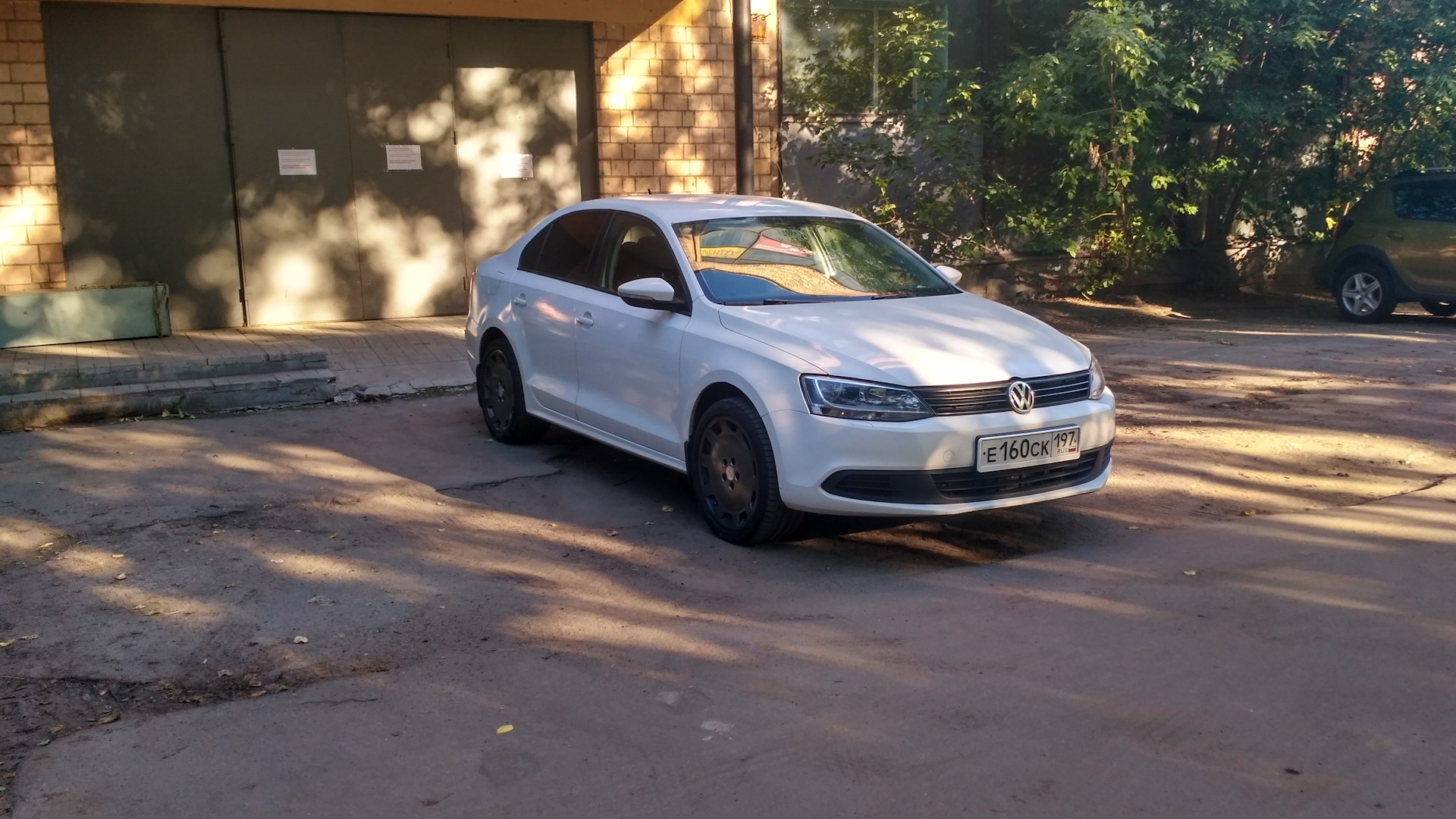 Volkswagen Jetta 2011 Р±РµР»С‹Р№