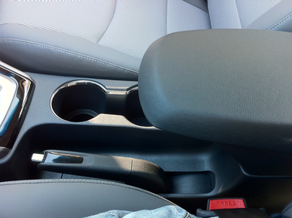 Фото в бортжурнале Hyundai Elantra (5G)