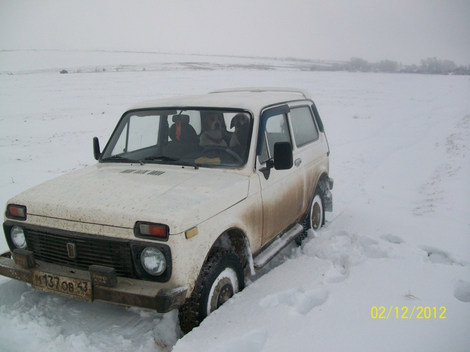 И 511 на ниву размеры. 8adff75s 960. И 511 на ниву размеры фото. И 511 на ниву размеры-8adff75s 960. картинка И 511 на ниву размеры. картинка 8adff75s 960. Итак, моя муза где-то далеко, но всё же хочется написать о всем известной, и много раз описанной на разные лады, нивовской резине. Итак, И-511… Выпускается в двух вариантах — шипованная и липучка (без шипов, то есть). Камерная. Размер штатный 175/80/16.