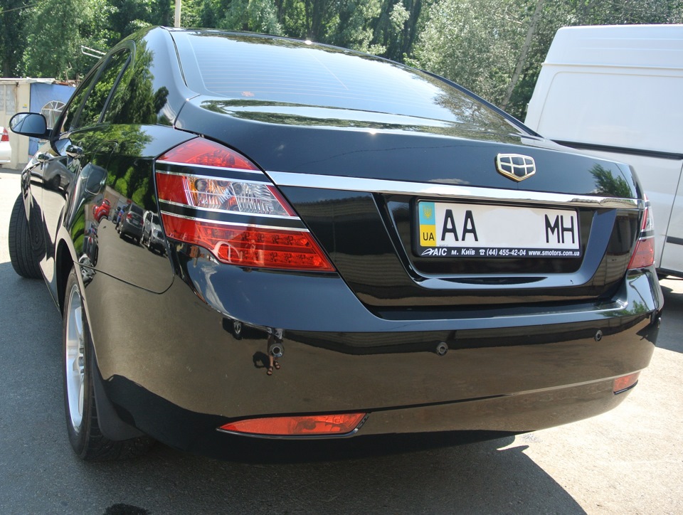 Geely Emgrand ec7 черный под мерс