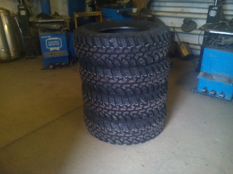 Летние тапочки Contyre Expedition 235/75 R15 — Chevrolet Niva (1G), 1,7 ...
