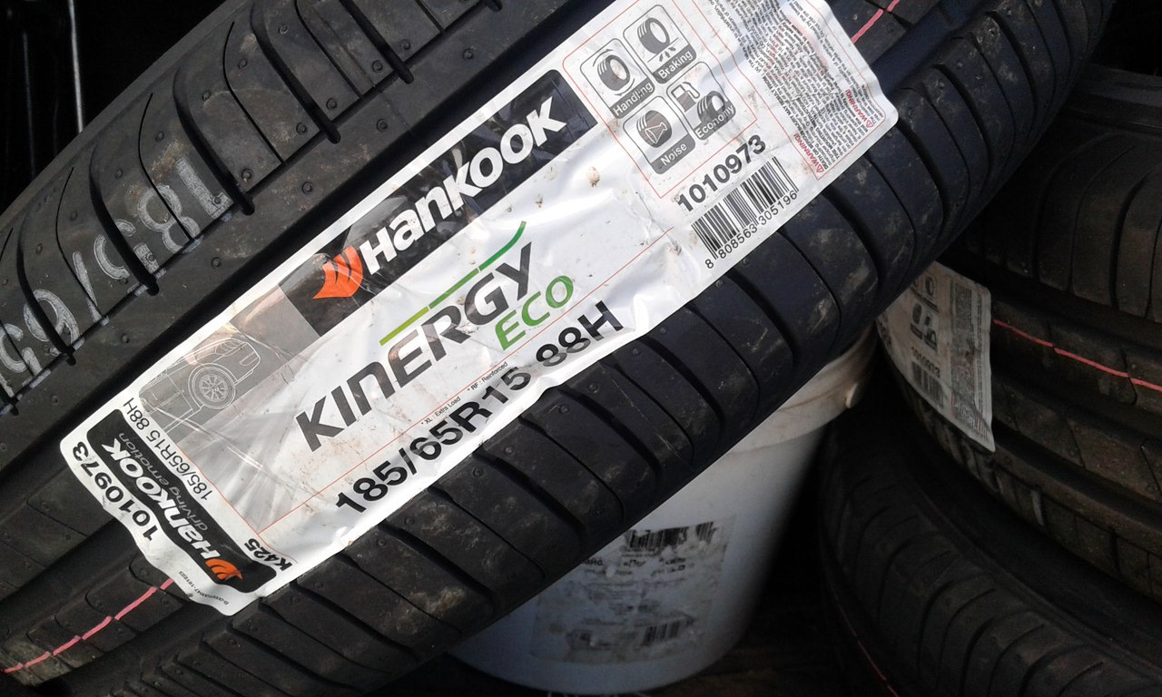 Hankook 185 65 r15 88h. Hankook Renault. Кто изготавливает шины Hankook. Шины Комфорсер 1100. Alfa Tyre Side Decal.