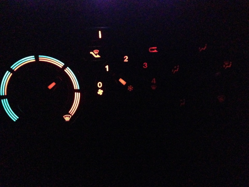 "Экономим электроэнергию" или сгорела лампочка подсветки печки — FIAT ...