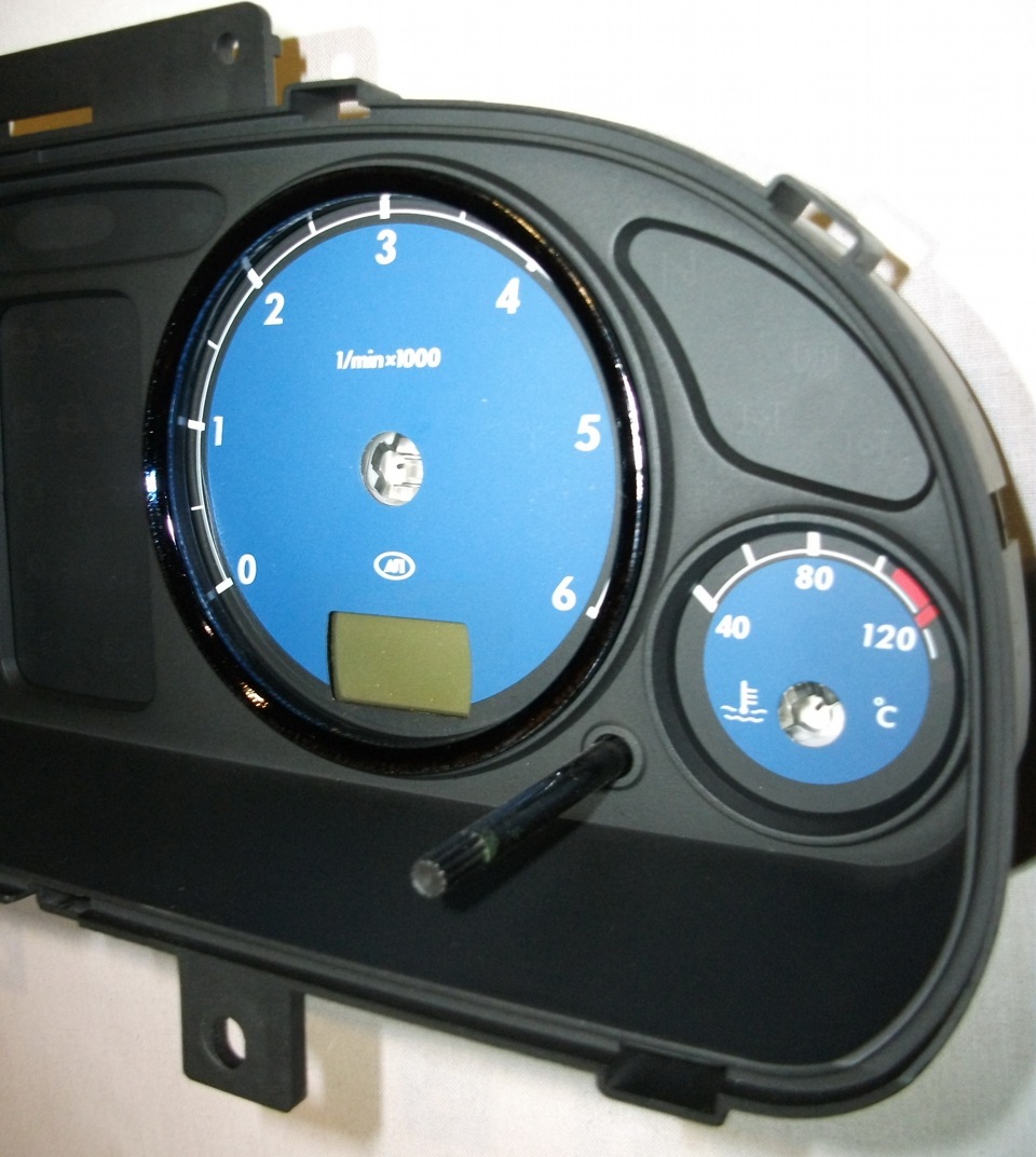 Покрасил маску приборки — ГАЗ 3110, 3 л, 2002 года | тюнинг | DRIVE2