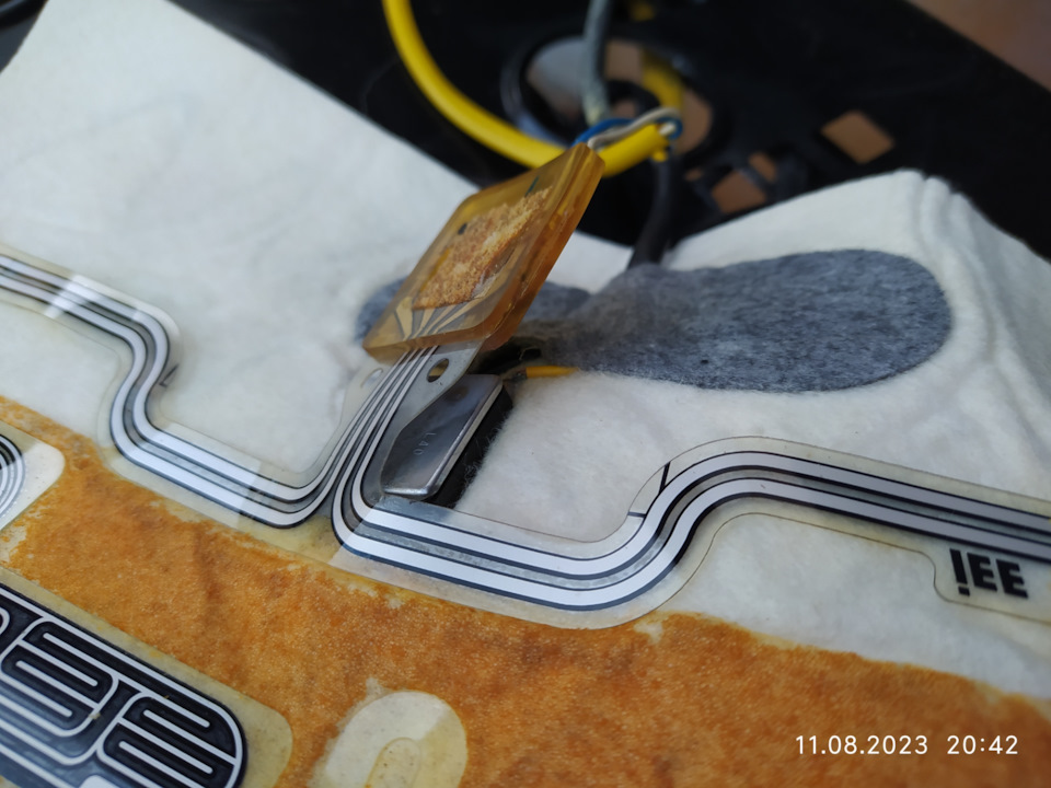 83.Alfa Romeo 166 2.0 T.S.Сенсорный мат датчика присутствия пассажира ...