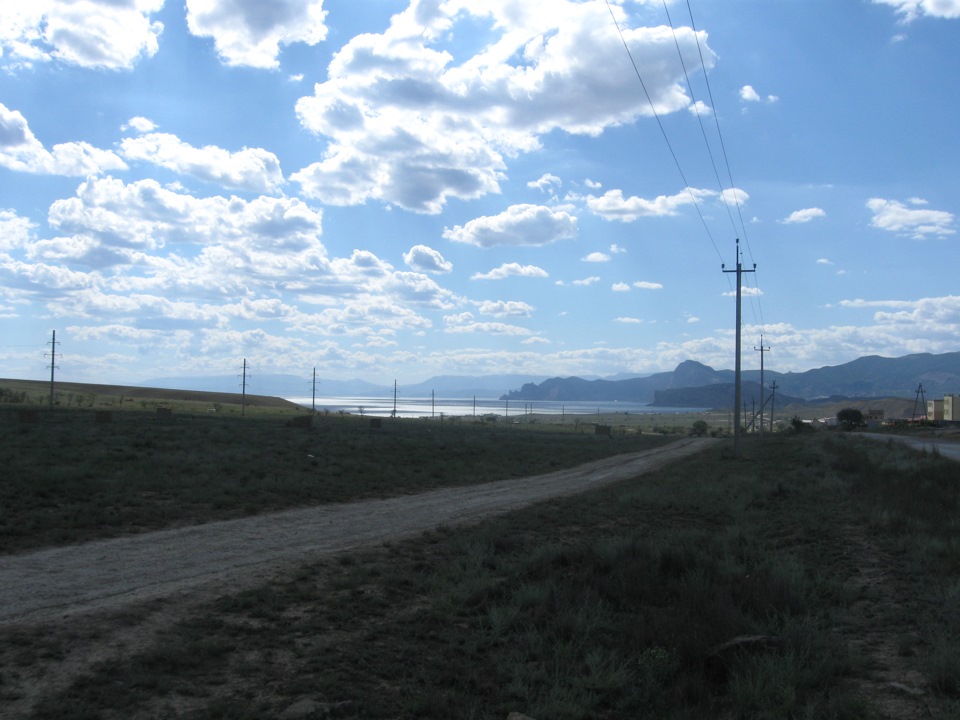 вид на Судакскую бухту — Hyundai H-1 (1G)