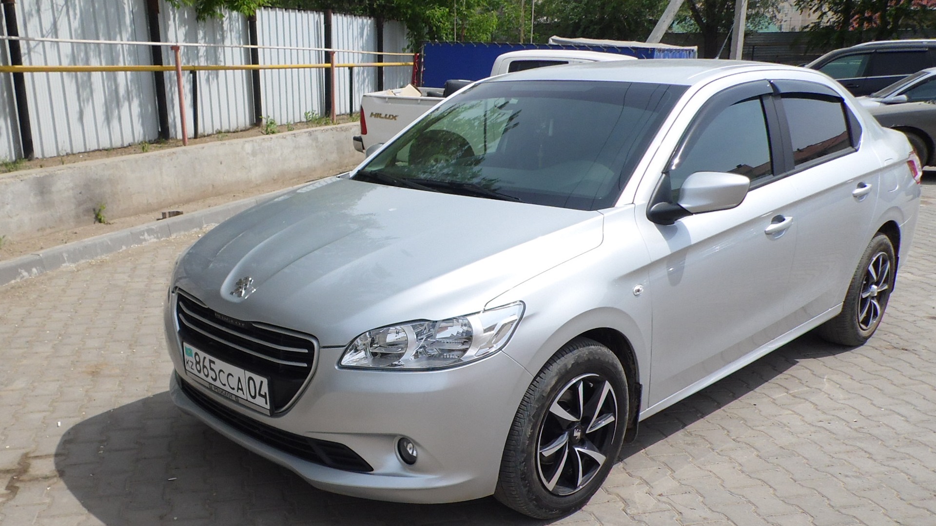 Peugeot 301 (2012) 1.6 бензиновый 2013 | 1.6 115 Акпп на DRIVE2