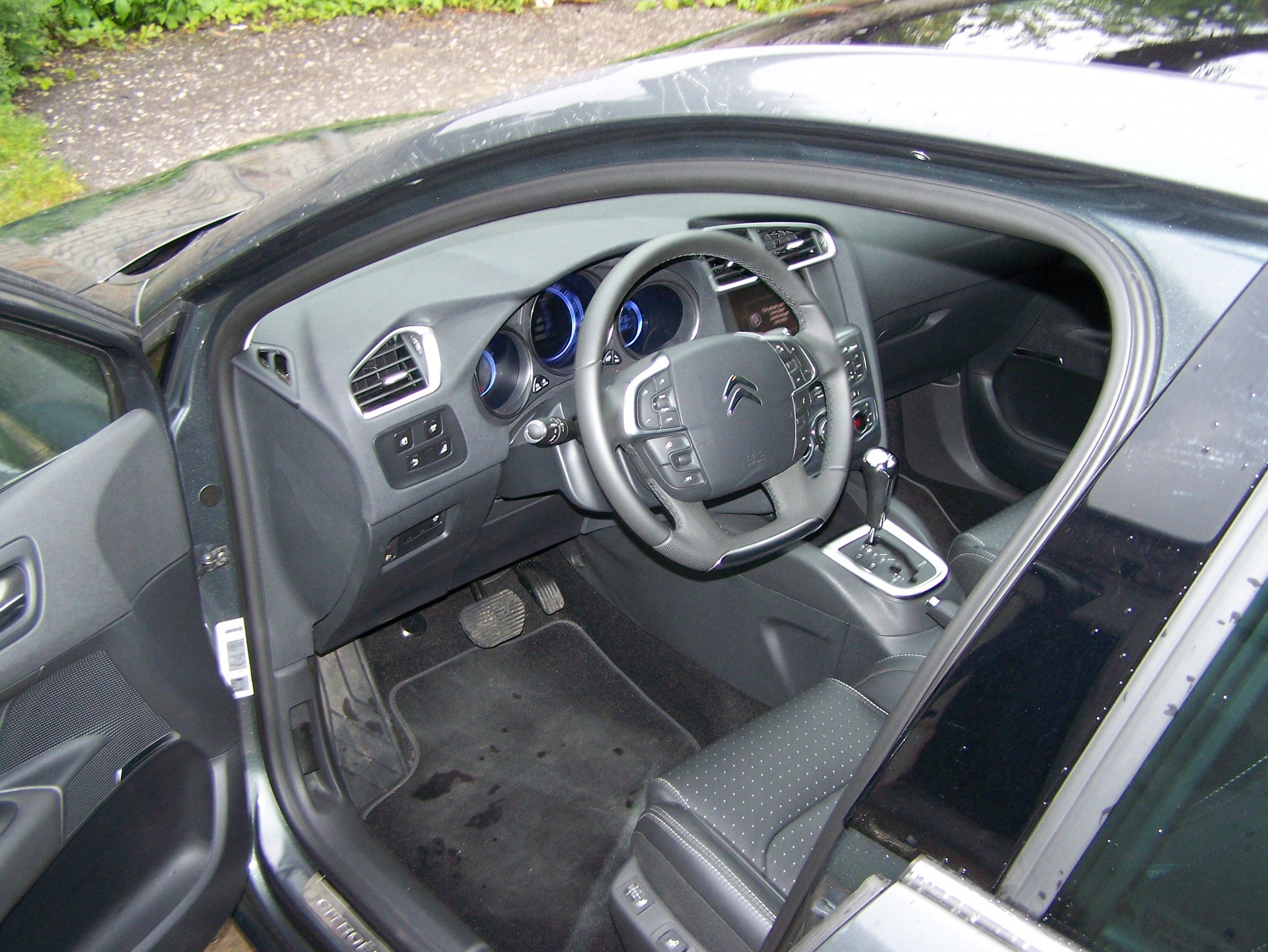 Фото в бортжурнале Citroen C4 (2G)