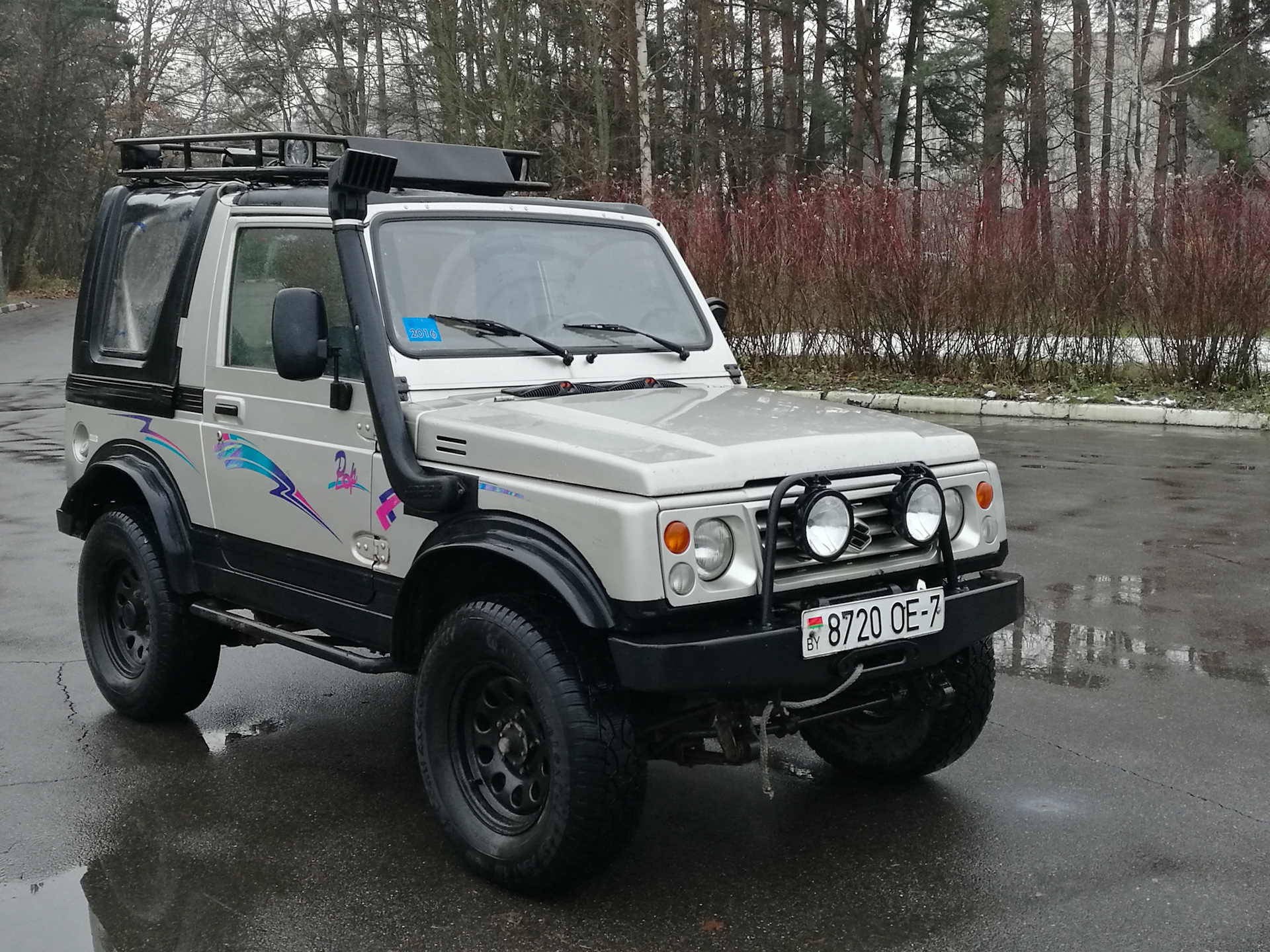 Suzuki samurai фото