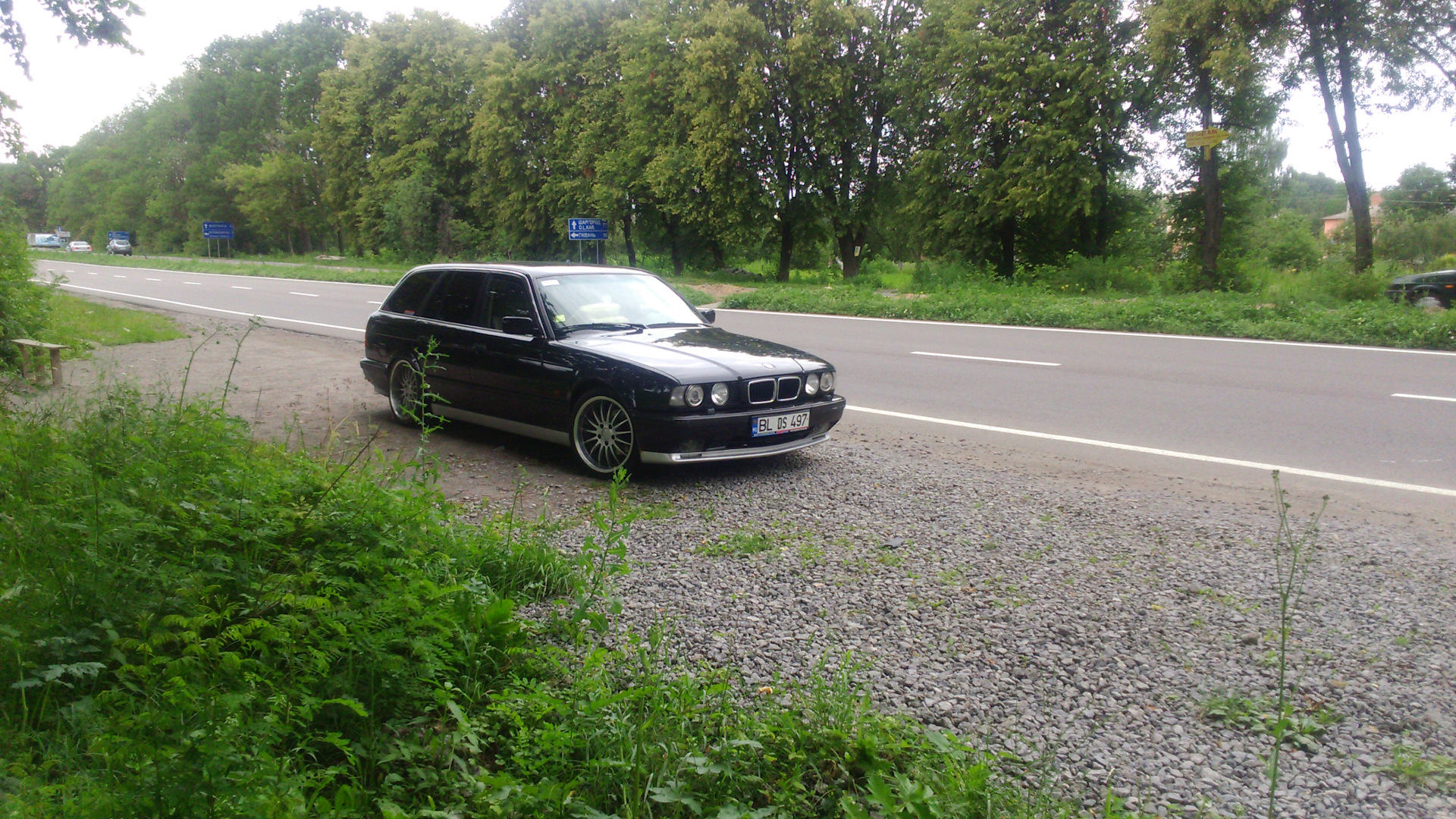 Trip to Russia, Kaluga city (Epic story) — BMW 5 series Touring (E34), 2,5  л, 1992 года | путешествие | DRIVE2