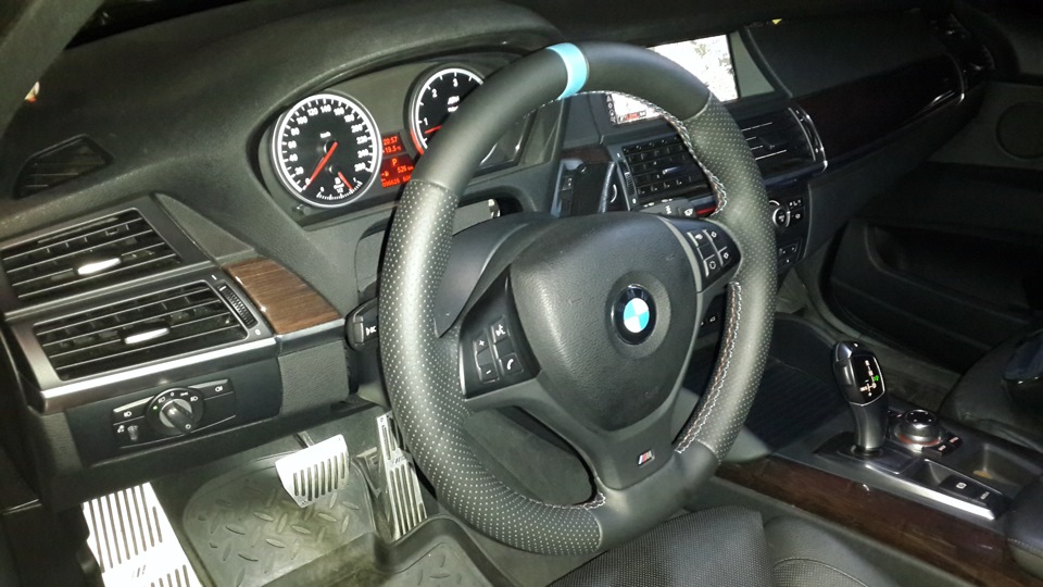 BMW x5 e70 за рулем