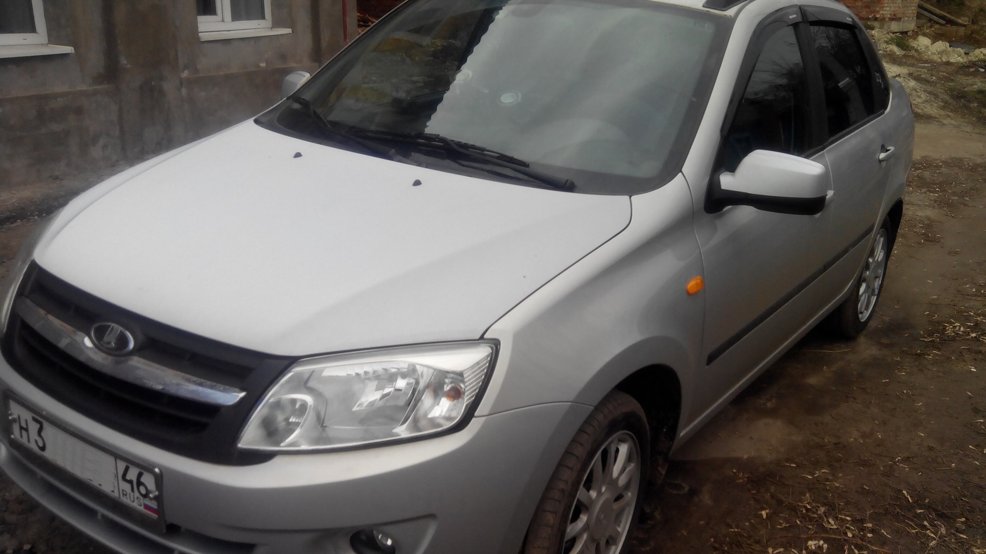 Lada Гранта 1.6 бензиновый 2013 | Люкс АКПП на DRIVE2