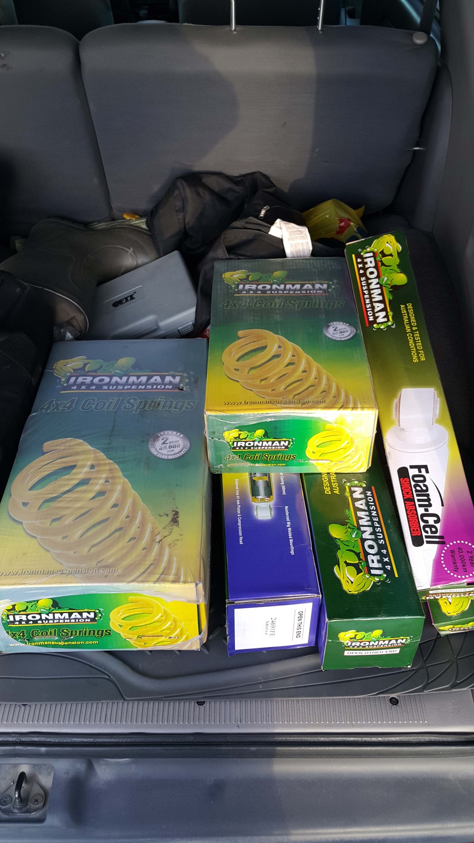 Пришла подвеска IronMan, комплект пружин и аммортизаторов — Toyota ...