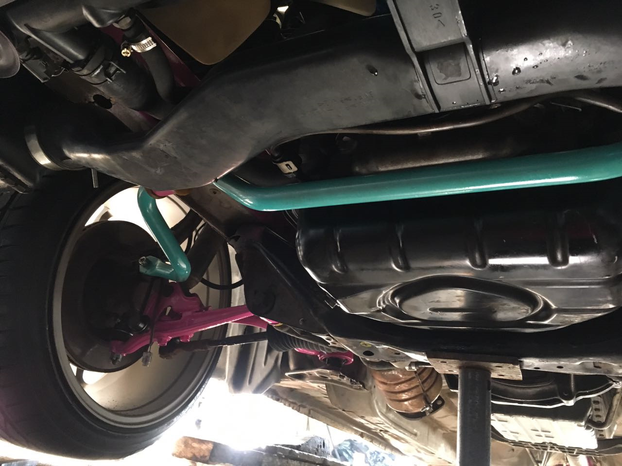 Подрамник хендай соната тагаз 2. Подрамник соната тагаз 2. Подвеска чайзер 100. Подвеска чайзер 100. Задняя подвеска чайзер 100.