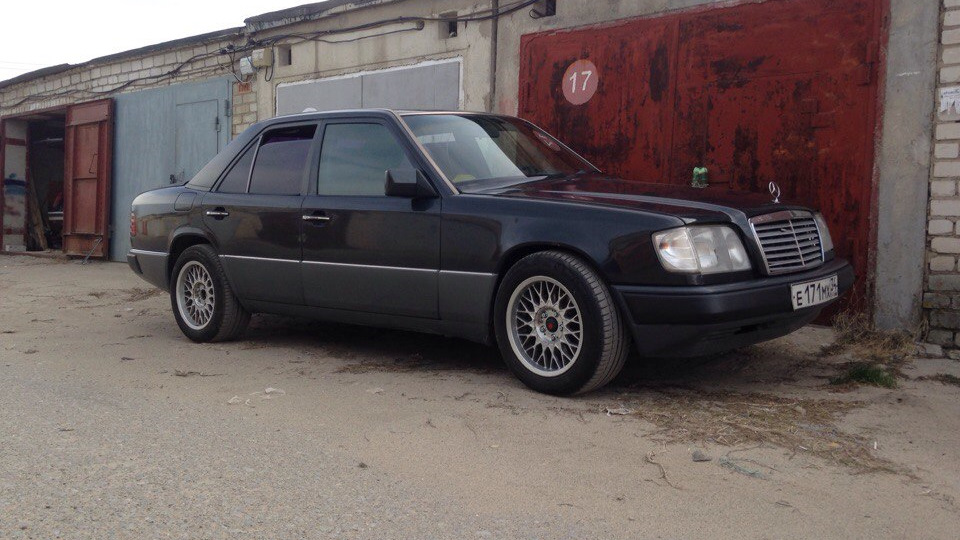 124 отзывы. Mercedes 1993. W124 420. Мерседес 124 дорестайл. Владелец w124.