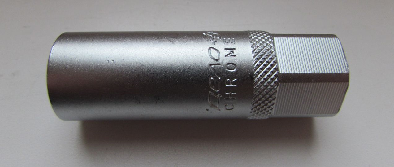 Головка свечная 16 мм 1/2" с магнитом Дело Техники 620656 — Chevrolet ...