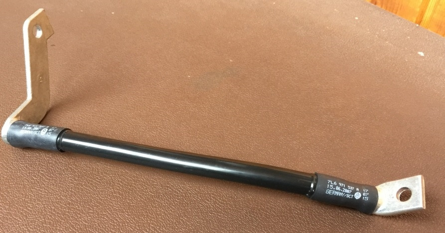 7l6971537a. провод массы туарег 2. массовый провод vw touareg 2. провод массы 2106 30см. провод массы 0 3.