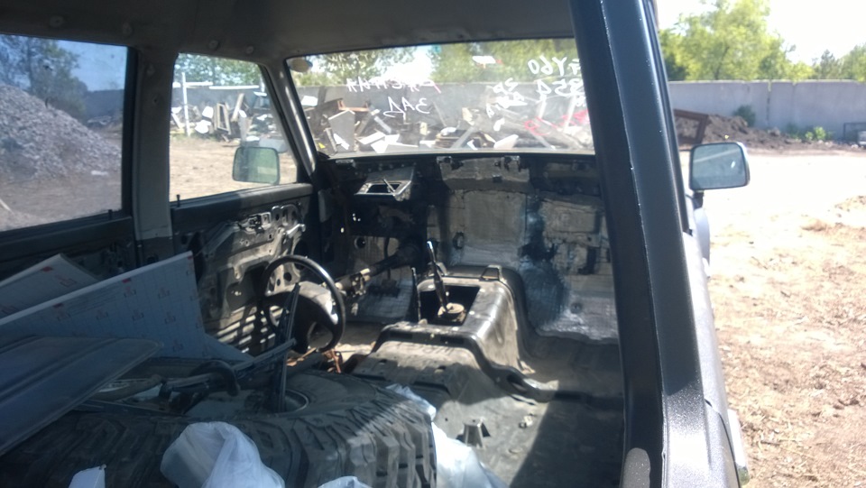 покраска кузова раптором — Nissan Patrol GR I (Y60), 4,2 л, 1994 года ...