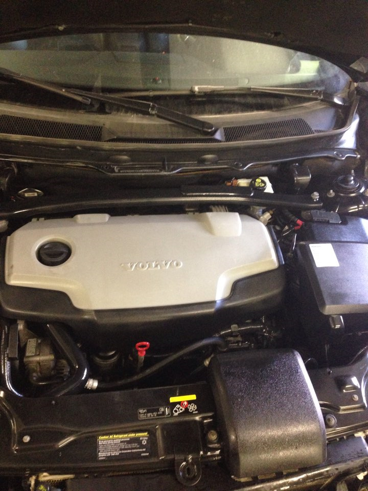 Мойка двигателя паром. — Volvo XC90 (1G), 2,4 л, 2007 года | мойка | DRIVE2