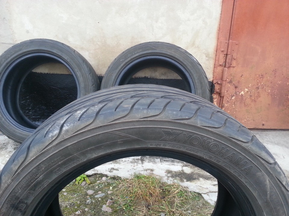 Резина 205 16. 205/50 R16. Yokohama Drive 205/50 r16. 205 50 Р16 спектра. 205/50 R16 Starlet.