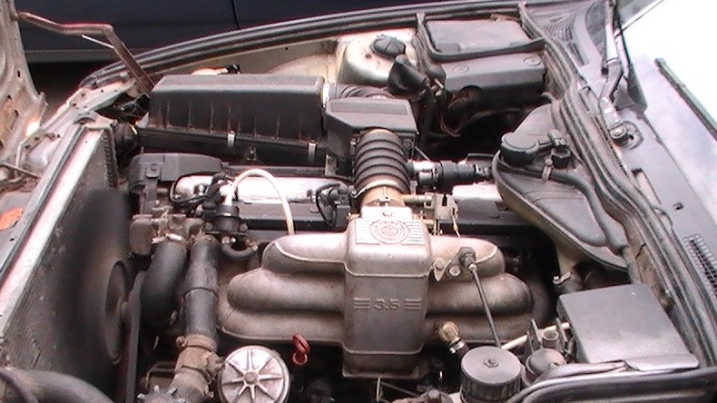 Двигатель м 35. BMW m30b35. Мотор м30 БМВ. Двигатели БМВ е34 м30б35. M30b35 на е34.