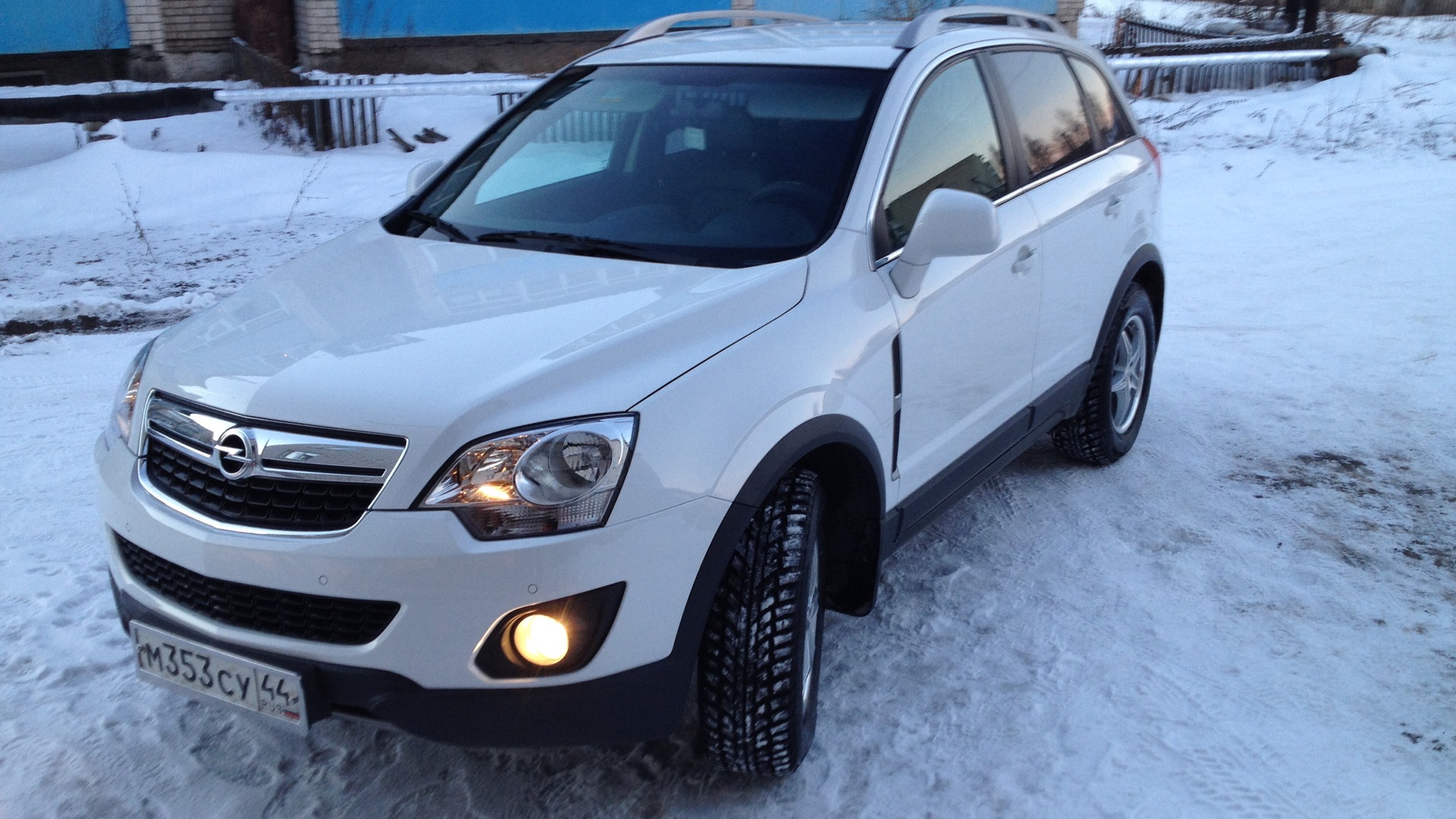 Opel Antara 2 4