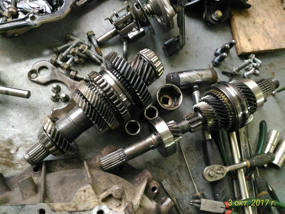 Потек сальник первичного вала МКПП — KIA Rio (3G), 1,6 л, 2014 года ...