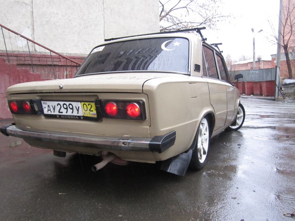 lada 21011