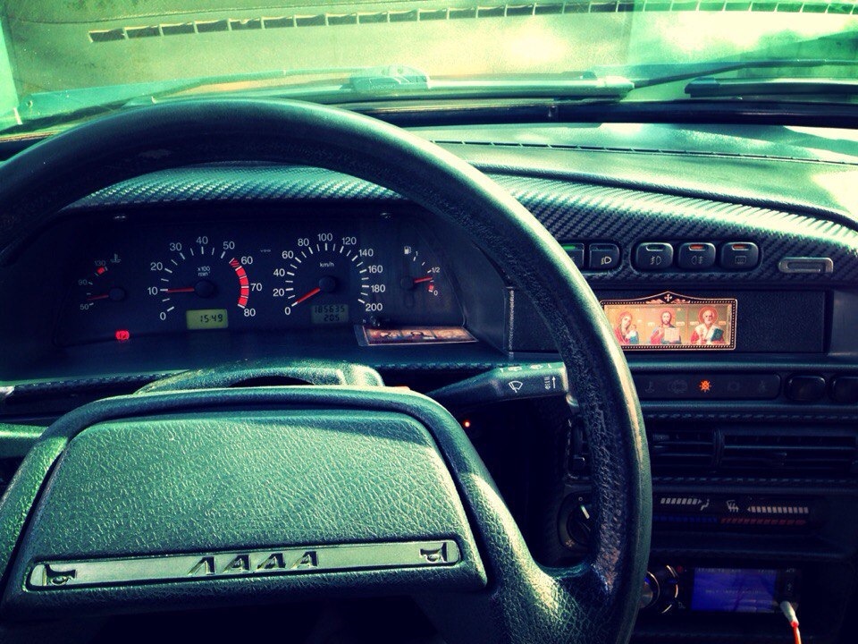 Оклейка виниловой пленкой под \"карбон\" деталей салона — Lada 2115, 1,5 ...