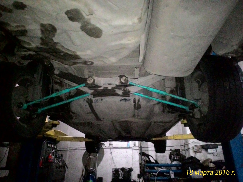 Задние поперечные тяги от Тойоты Короны 190 — Toyota Camry (V40), 1,8 л ...