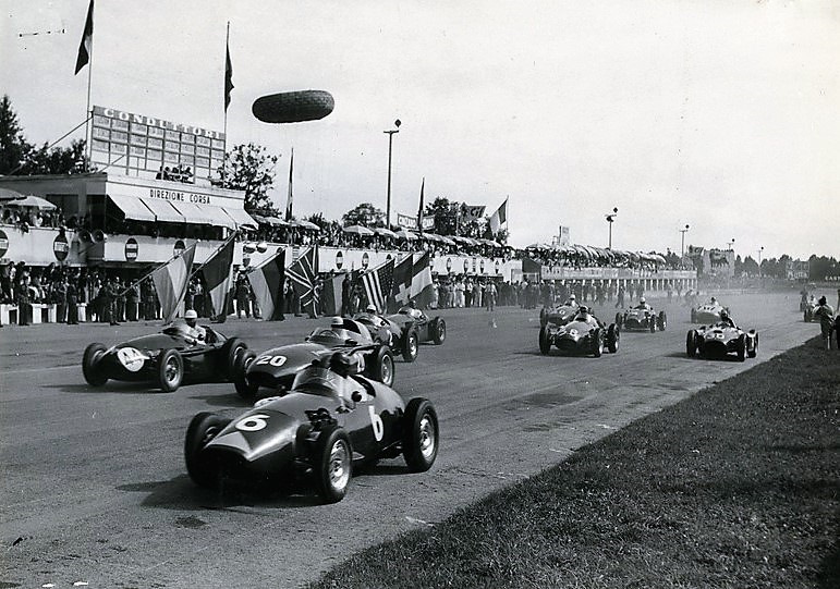F1 1956. Лучшая гонка в истории. 1962 Italian Grand prix. Formula 1 1956 Fangio Lancia.